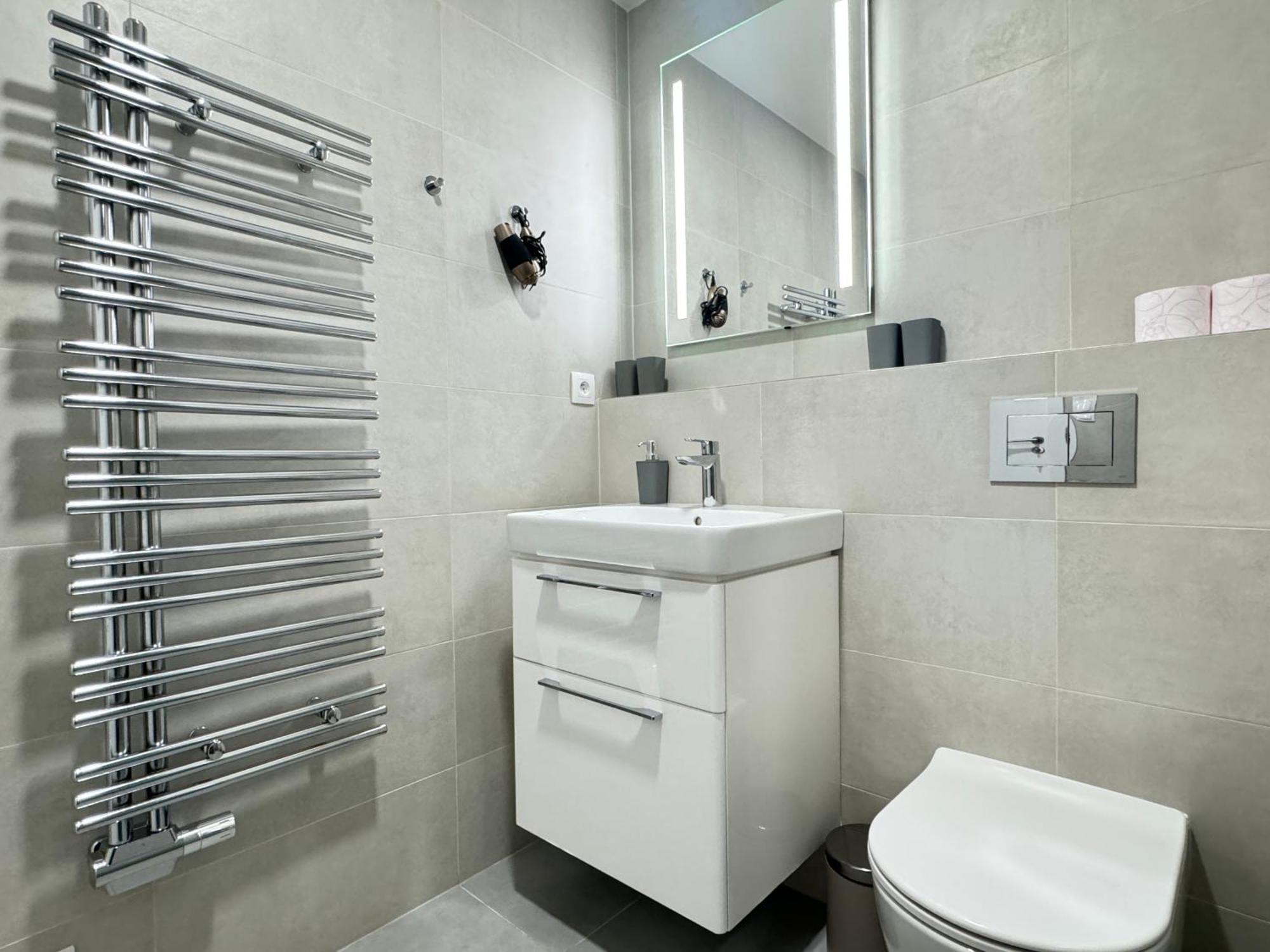 Free Parking - Cozy Apartment Near Vysehrad Railway Bridge Prag Exteriör bild