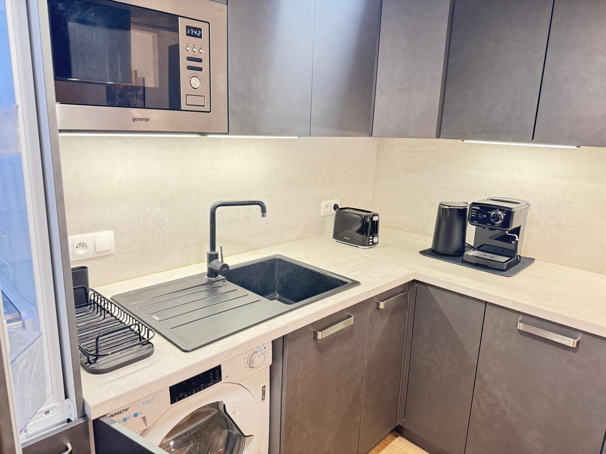 Free Parking - Cozy Apartment Near Vysehrad Railway Bridge Prag Exteriör bild